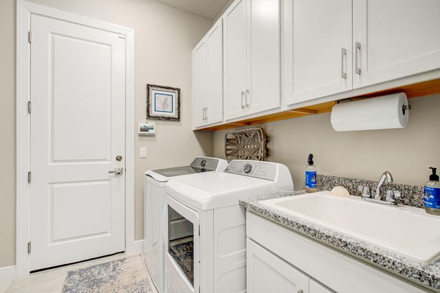 5426 Hutchinson Way, Westlake, FL 33470