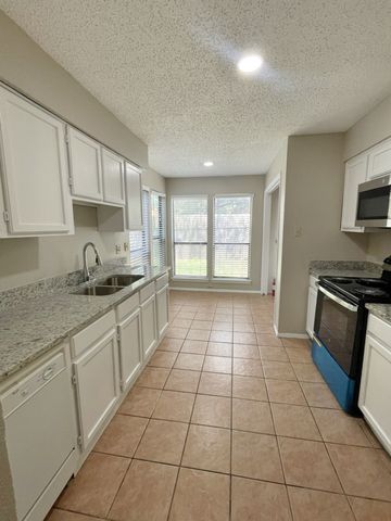 1910 Wilshire Drive, Irving, TX 75061