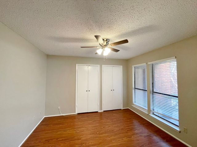 1910 Wilshire Drive, Irving, TX 75061