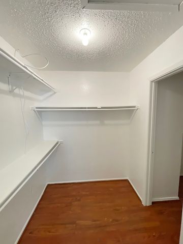 1910 Wilshire Drive, Irving, TX 75061