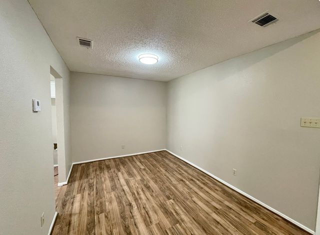 1910 Wilshire Drive, Irving, TX 75061