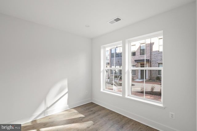 1211 NORTHSIDE PARK BLVD, Rockville, MD 20854