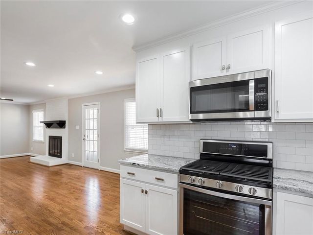 3 Pall Mall Place, Greensboro, NC 27455