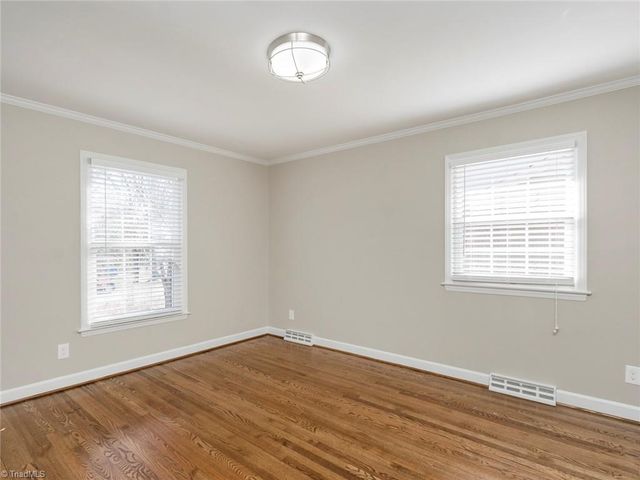 3 Pall Mall Place, Greensboro, NC 27455