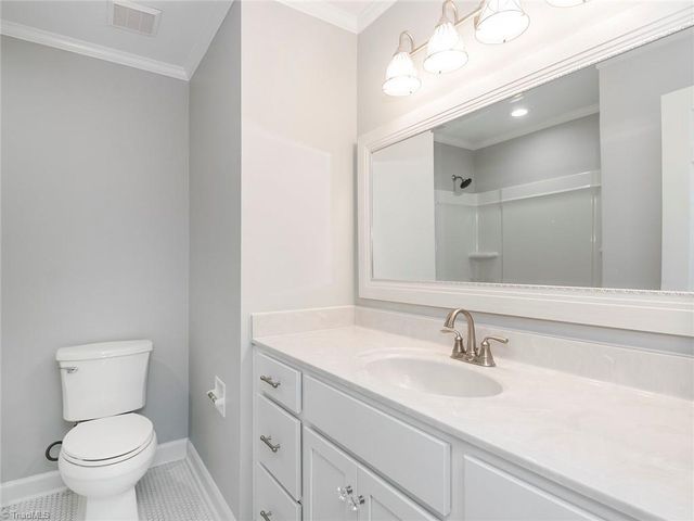 3 Pall Mall Place, Greensboro, NC 27455