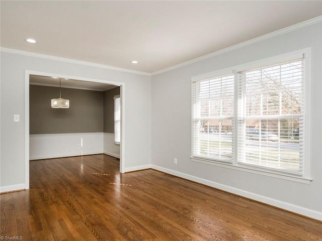 3 Pall Mall Place, Greensboro, NC 27455