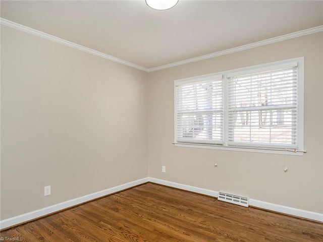 3 Pall Mall Place, Greensboro, NC 27455