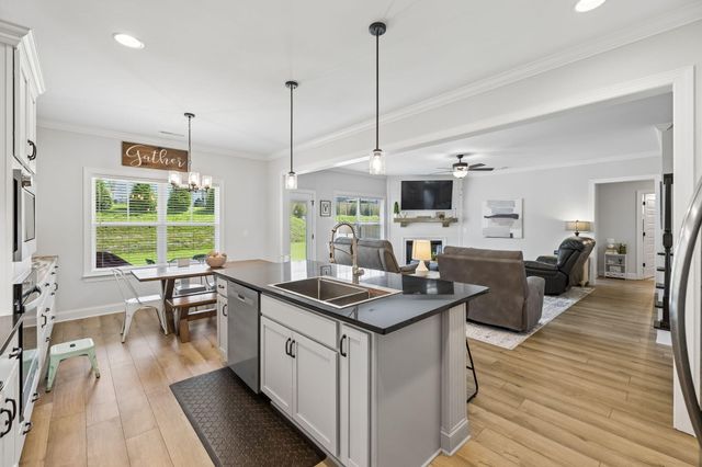 7408 Dividing Way, Ooltewah, TN 37363