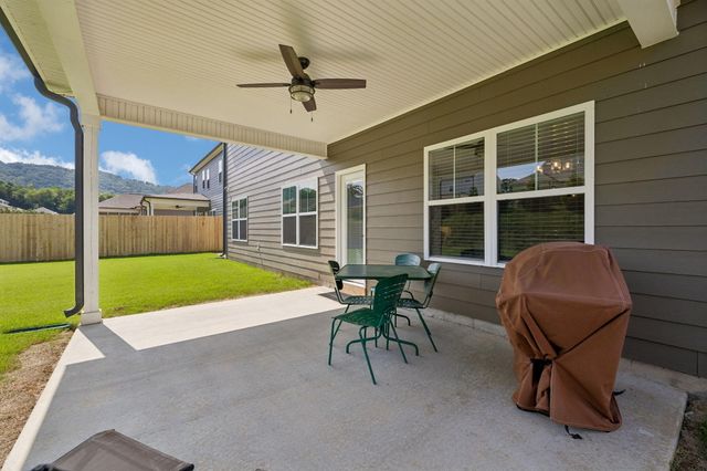 7408 Dividing Way, Ooltewah, TN 37363