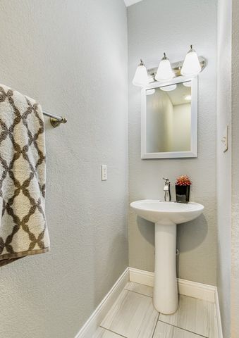 2813 Mesa Court, Hurst, TX 76054