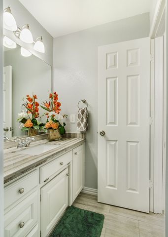 2813 Mesa Court, Hurst, TX 76054