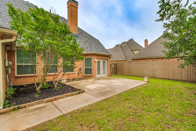 2813 Mesa Court, Hurst, TX 76054