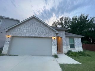 2516 Sakeena Court, Bedford, TX 76022