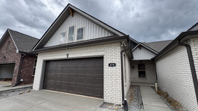 470 W Foxrun, Springfield, TN 37172