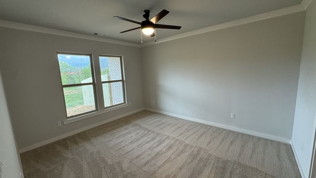 470 W Foxrun, Springfield, TN 37172
