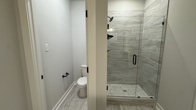 470 W Foxrun, Springfield, TN 37172