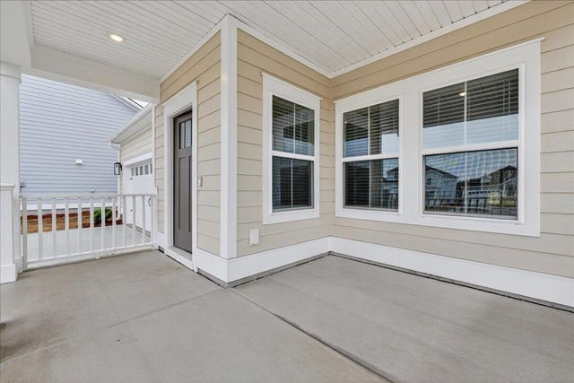 357 Calm Water Way, Summerville, SC 29486