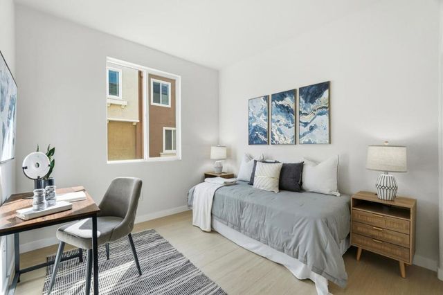 168 E Main Avenue, Morgan Hill, CA 95037