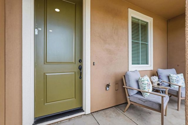 168 E Main Avenue, Morgan Hill, CA 95037