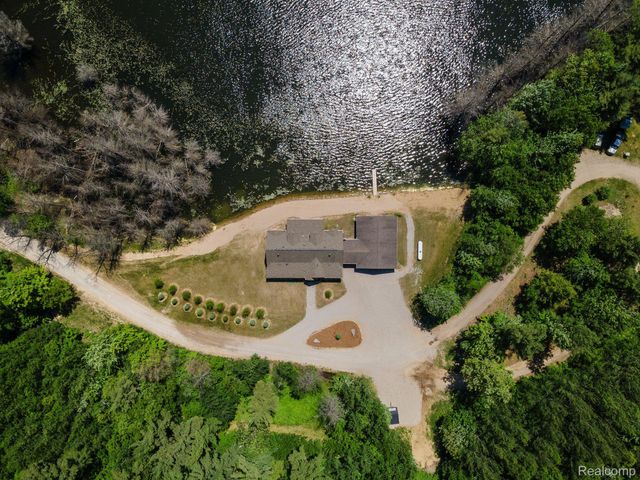 1795 Duck Pond, Gaylord, MI 49735