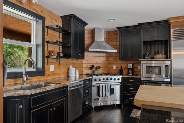 1795 Duck Pond, Gaylord, MI 49735