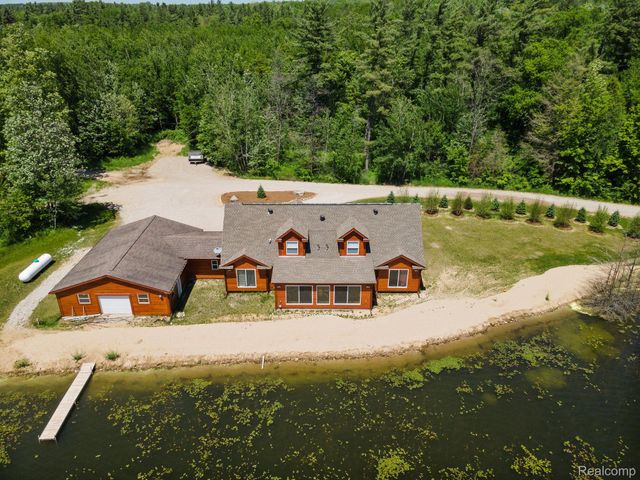 1795 Duck Pond, Gaylord, MI 49735