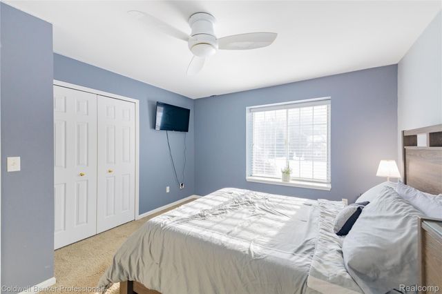 60628 S Lyon Trail, Lyon Charter Township, MI 48178