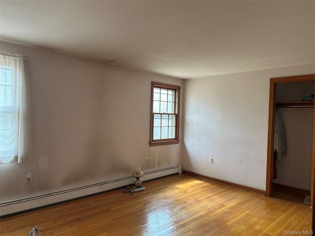 13 Ashwood Terrace, Newburgh, NY 12550