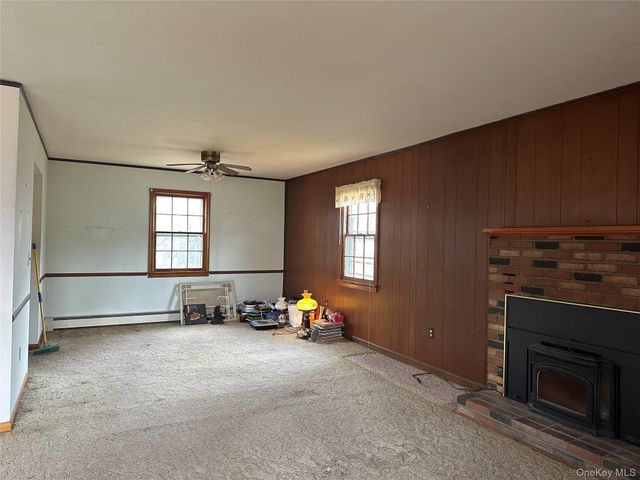 13 Ashwood Terrace, Newburgh, NY 12550