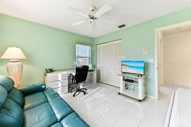 8053 Clear Shores Circle, Delray Beach, FL 33446