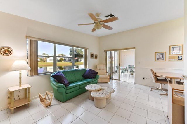 8053 Clear Shores Circle, Delray Beach, FL 33446
