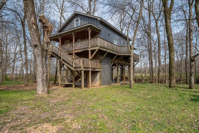516 Barney Ln, Westpoint, TN 38486