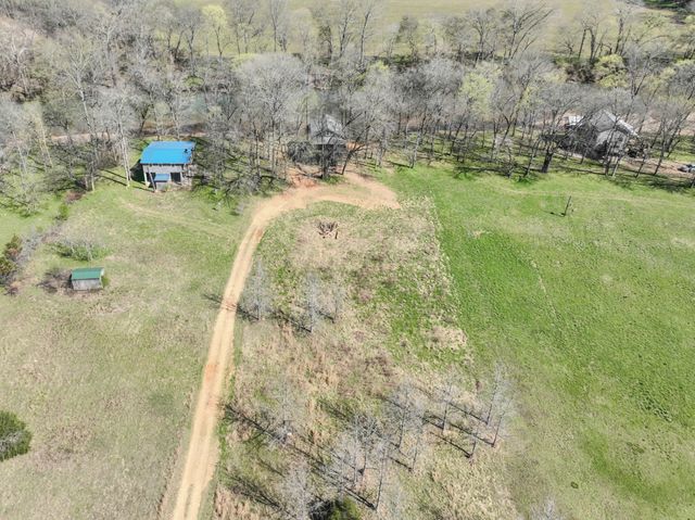 516 Barney Ln, Westpoint, TN 38486