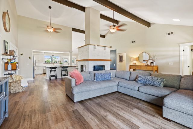 1516 Inverness Road, Mansfield, TX 76063