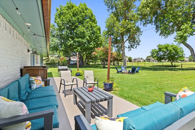 1516 Inverness Road, Mansfield, TX 76063