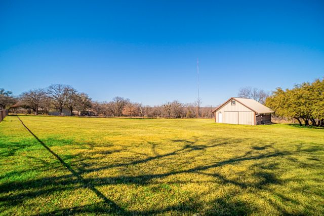 115 Bent Oak Road, Weatherford, TX 76086