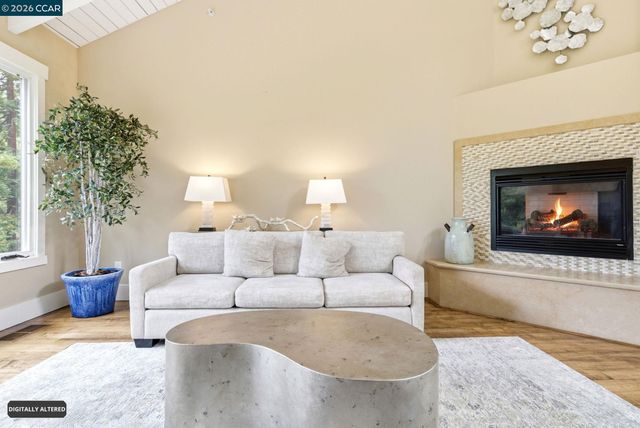 691 Old Jonas Hill Rd, Lafayette, CA 94549