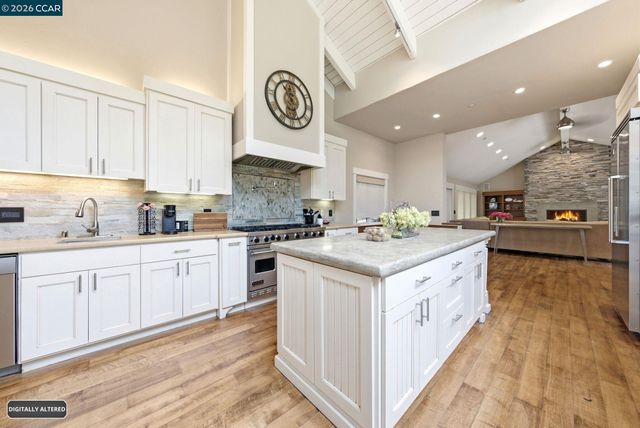 691 Old Jonas Hill Rd, Lafayette, CA 94549
