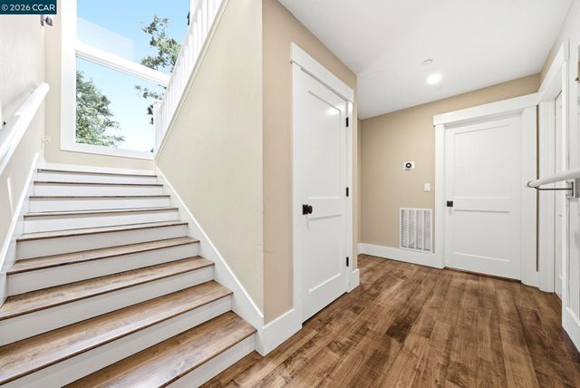 691 Old Jonas Hill Rd, Lafayette, CA 94549