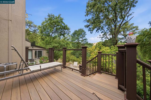 691 Old Jonas Hill Rd, Lafayette, CA 94549