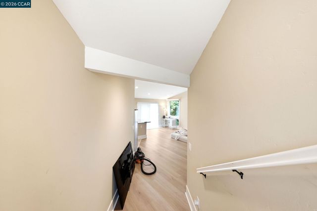 691 Old Jonas Hill Rd, Lafayette, CA 94549