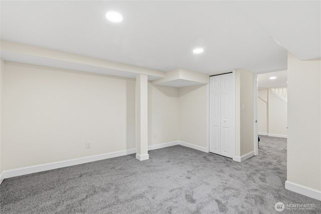 331 NE 53rd Street, Seattle, WA 98105