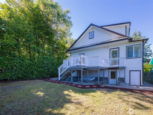 331 NE 53rd Street, Seattle, WA 98105