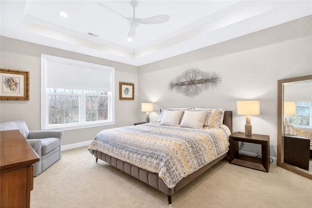 415 Freedom Dr, Richland, PA 15044