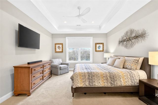 415 Freedom Dr, Richland, PA 15044