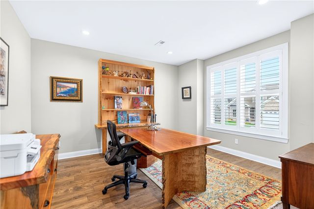 415 Freedom Dr, Richland, PA 15044