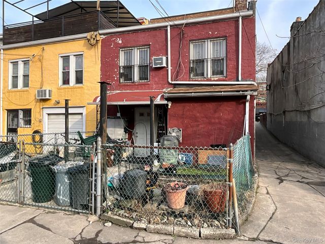 904 E 54th Street, Brooklyn, NY 11234