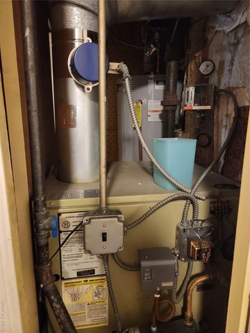 904 E 54th Street, Brooklyn, NY 11234