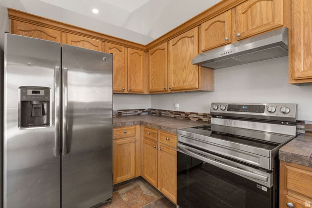 Image 13 of property listing at 651 E 460 S, Leeds, UT 84746