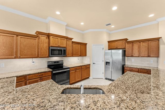 3720 Alamanda Key Drive, Melbourne, FL 32901